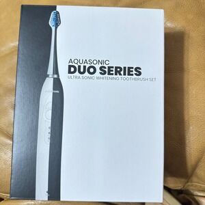 Aquasonic Duo Series Ultra Sonic Whitening Toothbrush ‎ Dual Handles Travel Case